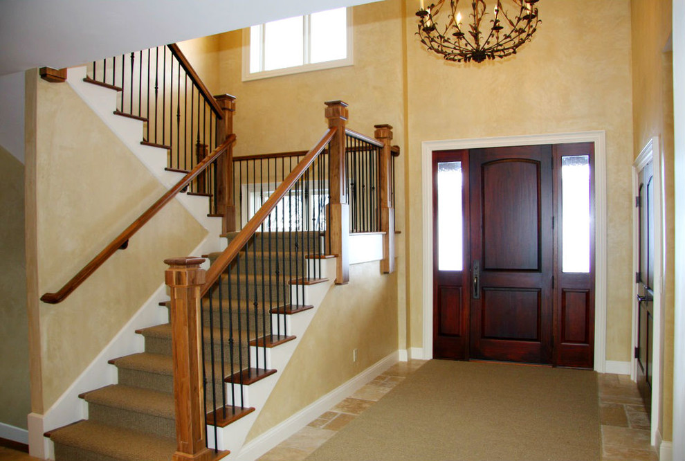 Example of a mountain style entryway design in Denver