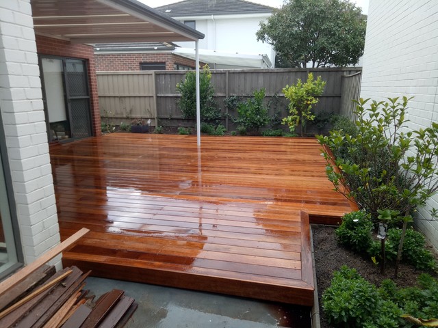 Heatherthon Merbau decking contemporary-deck