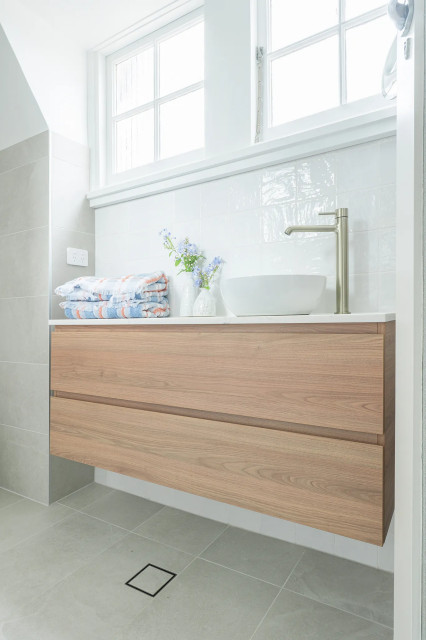 Castlecrag | Tranquil Retreat | Upstairs Bathroom modern-bathroom