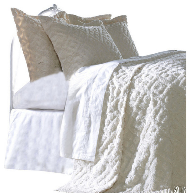 Diamond Tufted Chenille Bedspread and Pillow Sham Set, White, Full