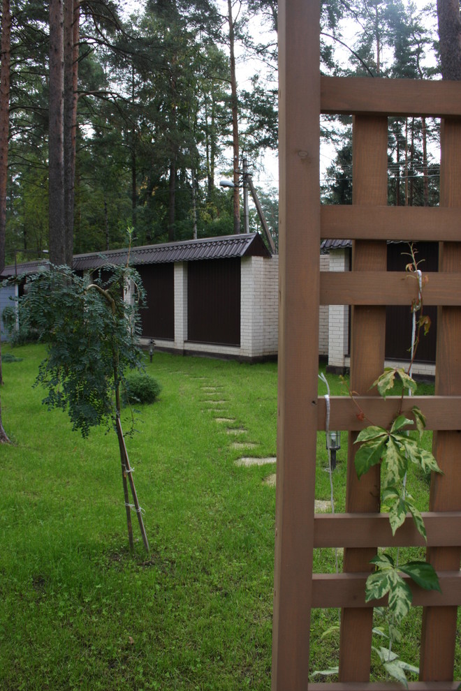 Реализация ландшафтного проекта в сосновом лесу