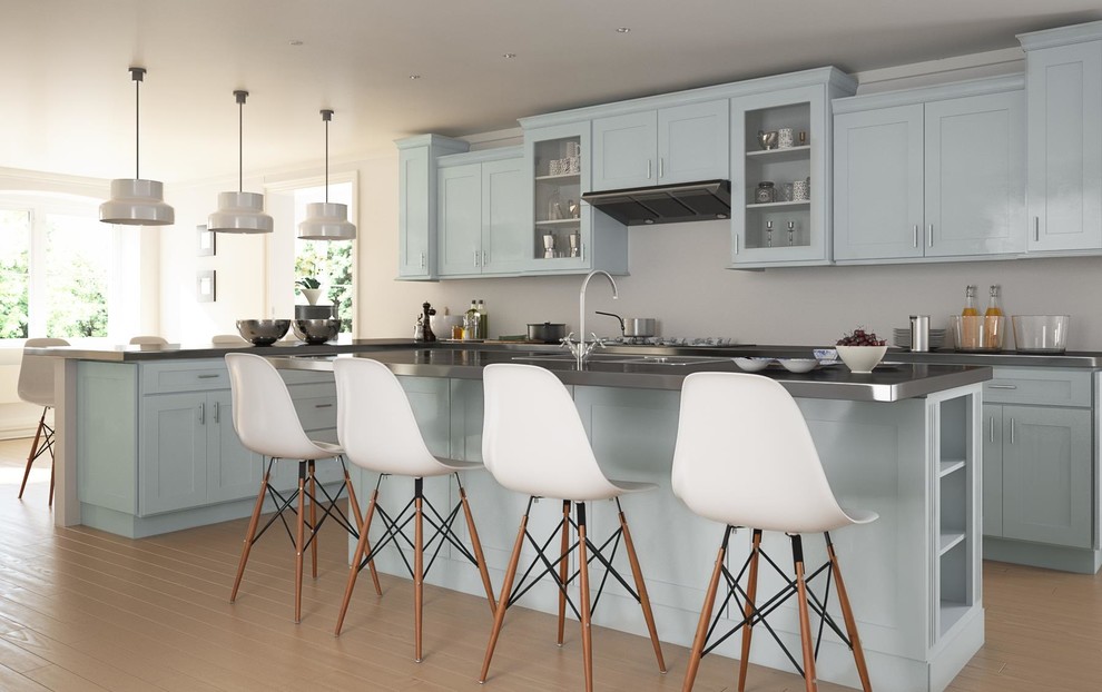 Inspiration for a transitional kitchen remodel in New York