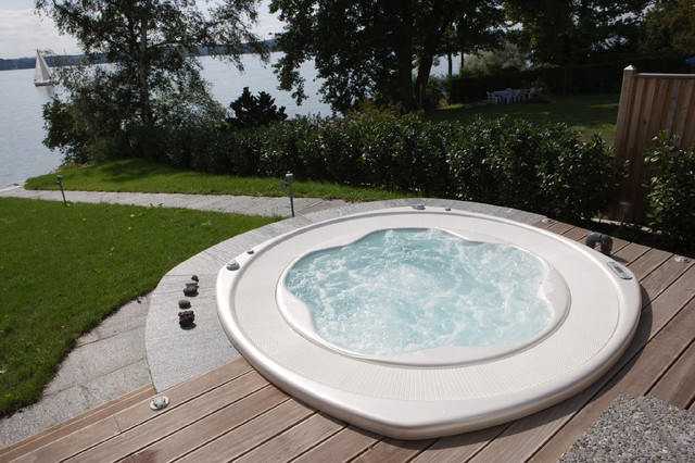 Whirlpools trendy-pool