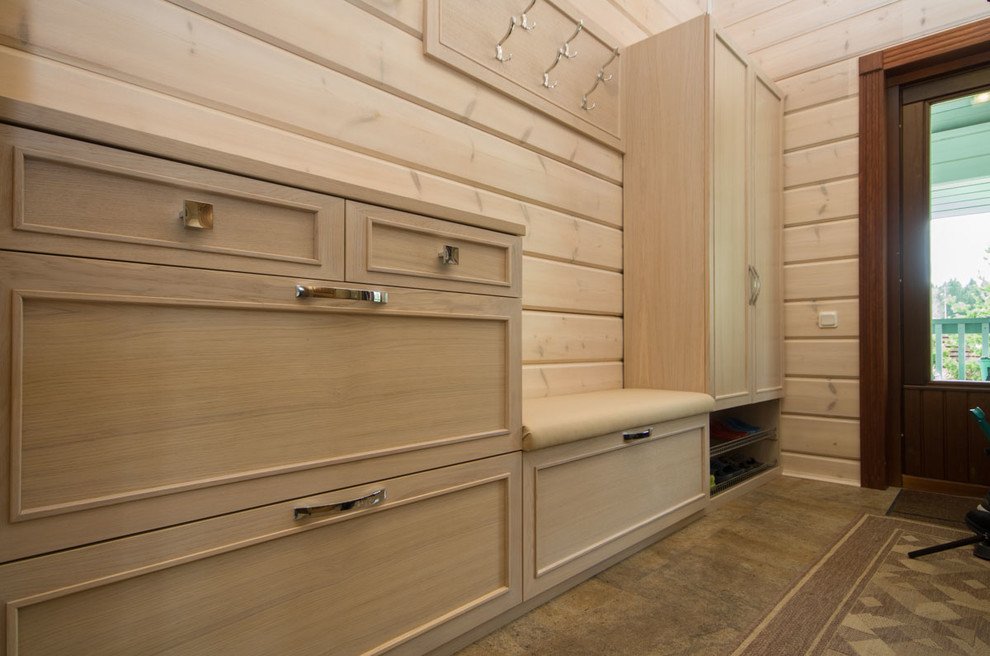 Дубовая мебель загородного дома