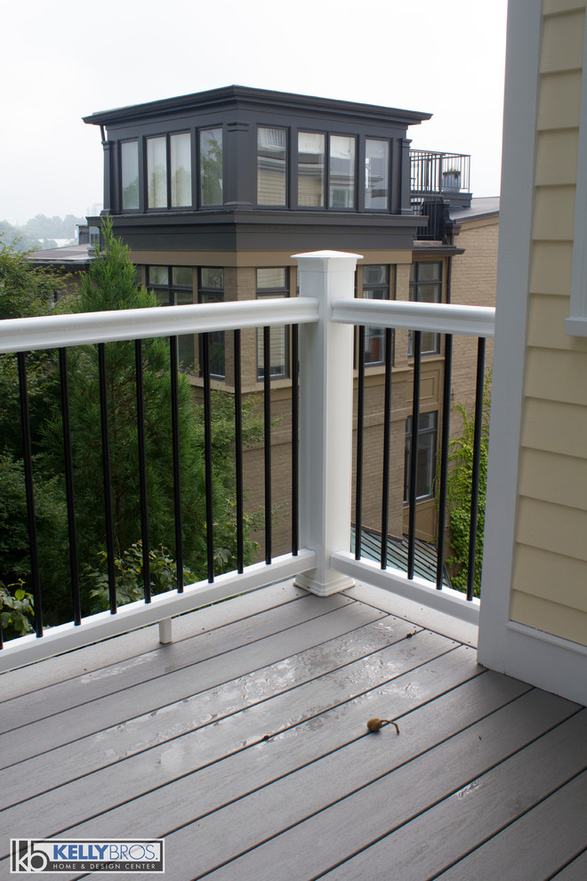 This is an example of a transitional porch design in Cincinnati.