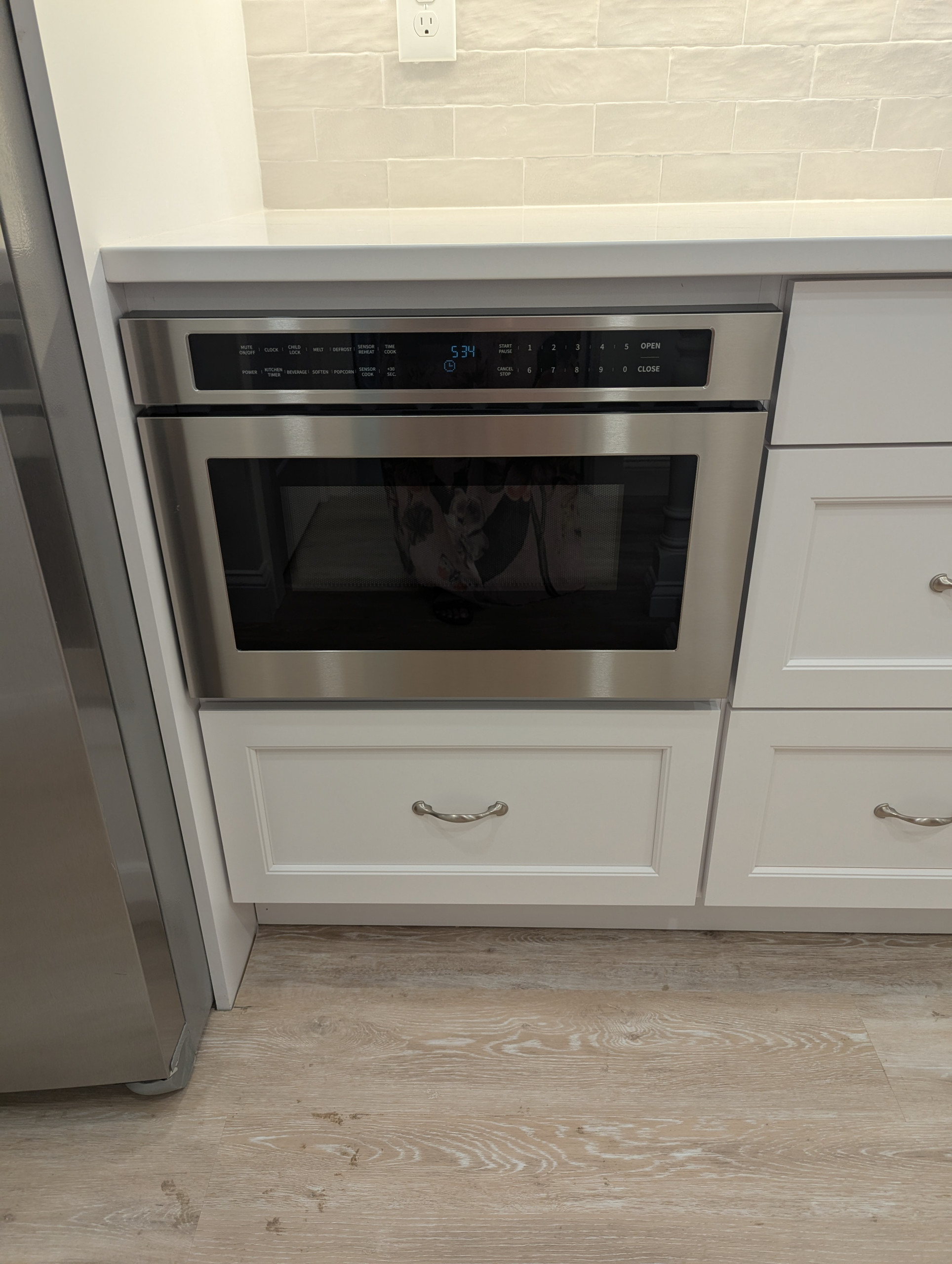 Zephyr Built-in Microwave Drawer