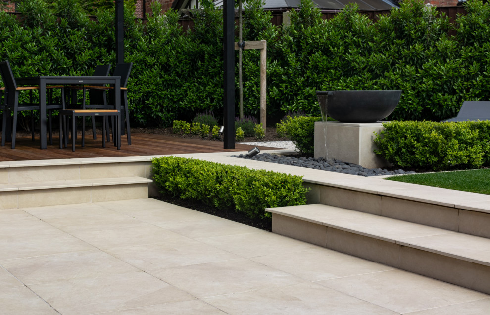 Design ideas for a mid-sized contemporary landscaping in Cheshire.