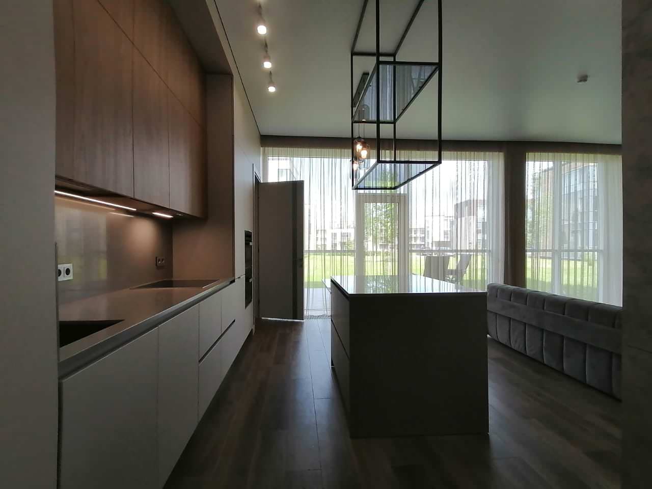 "Лахта-Парк" Квартира 100м2. 2 комн.