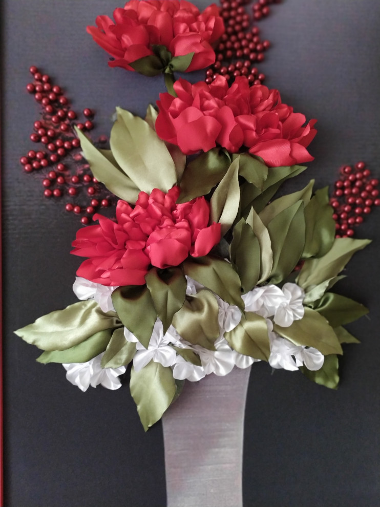 Красные пионы