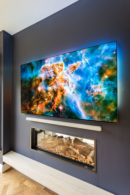 Stevenage - Media Wall contemporary-vardagsrum