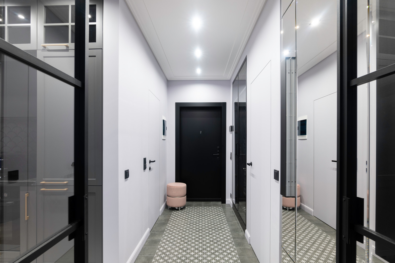 Квартира 44кв.м "В розовом цвете"