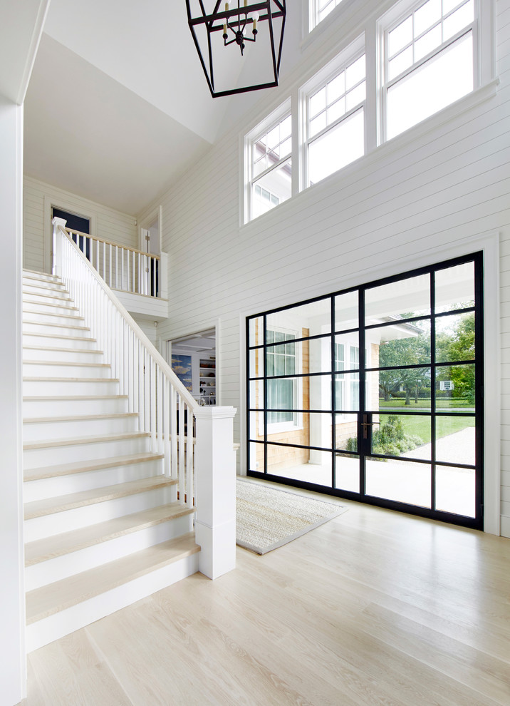 Amagansett Beach House - Architectural Advisement & Interior Design by Chango & Co.
Architecture by Thomas H. Heine
Photography by Jacob Snavely
See the story in Domino Magazine