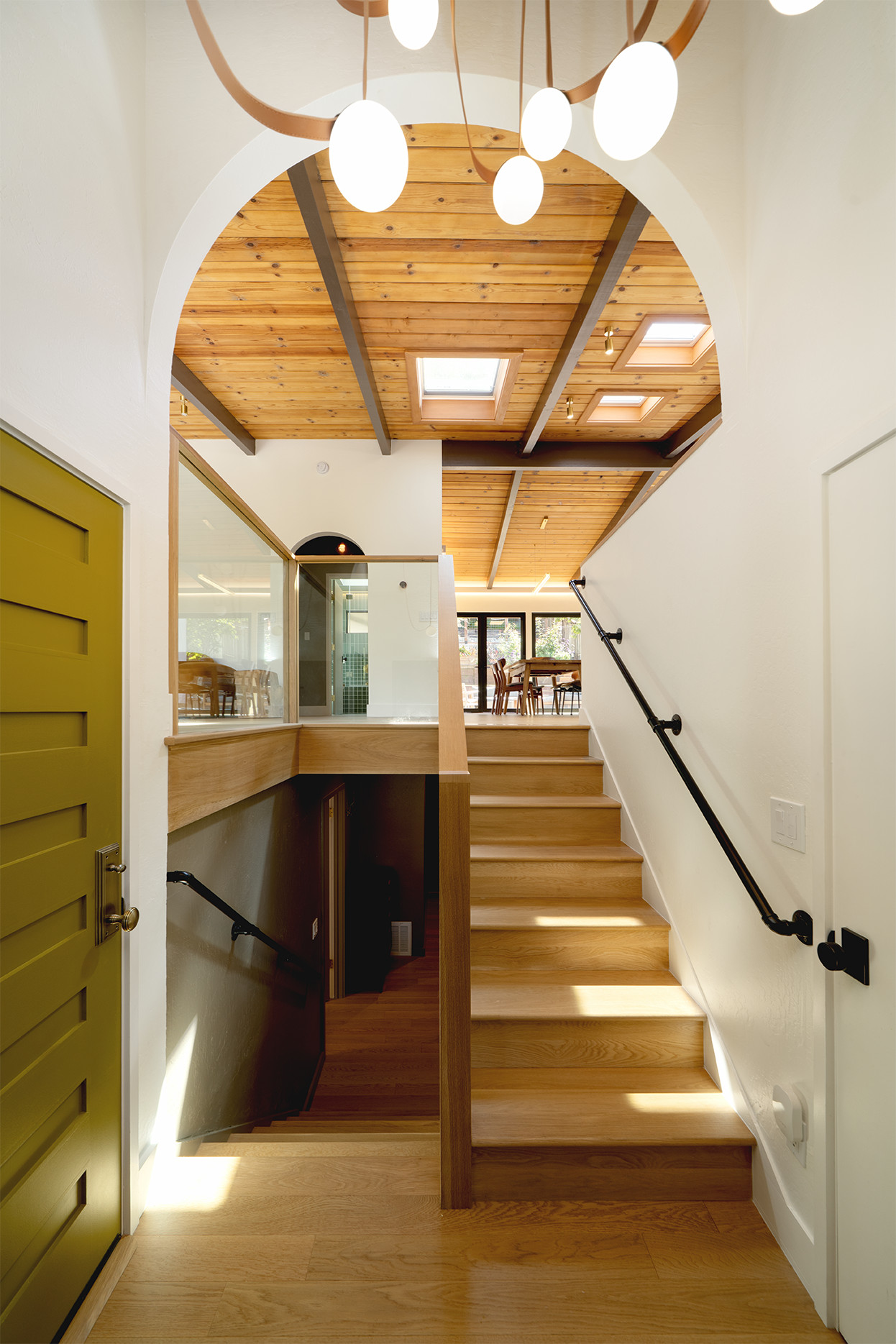 Warm Mid-Century Modern Home Remodel
