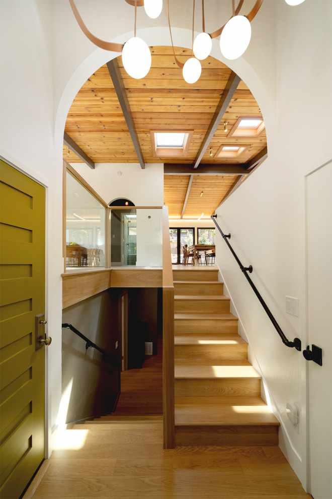 Warm Mid-Century Modern Home Remodel