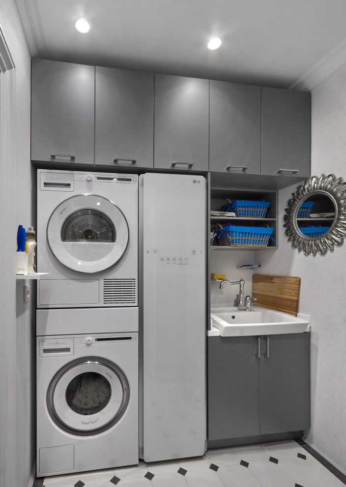 Сакко и Ванцетти (мебель фирмы Selena)