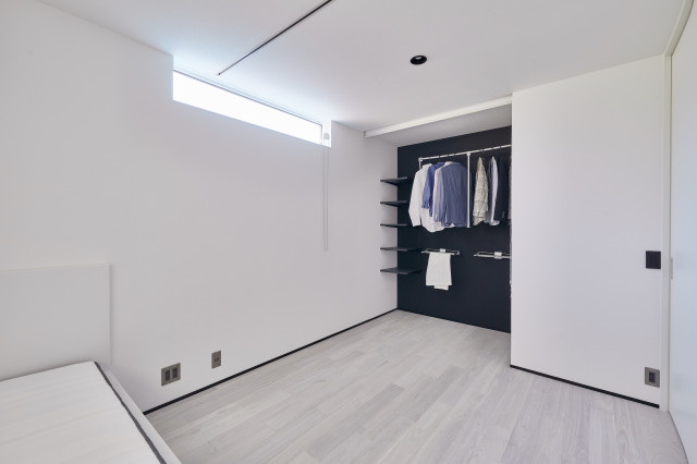 S邸 moderno-dormitorio-infantil