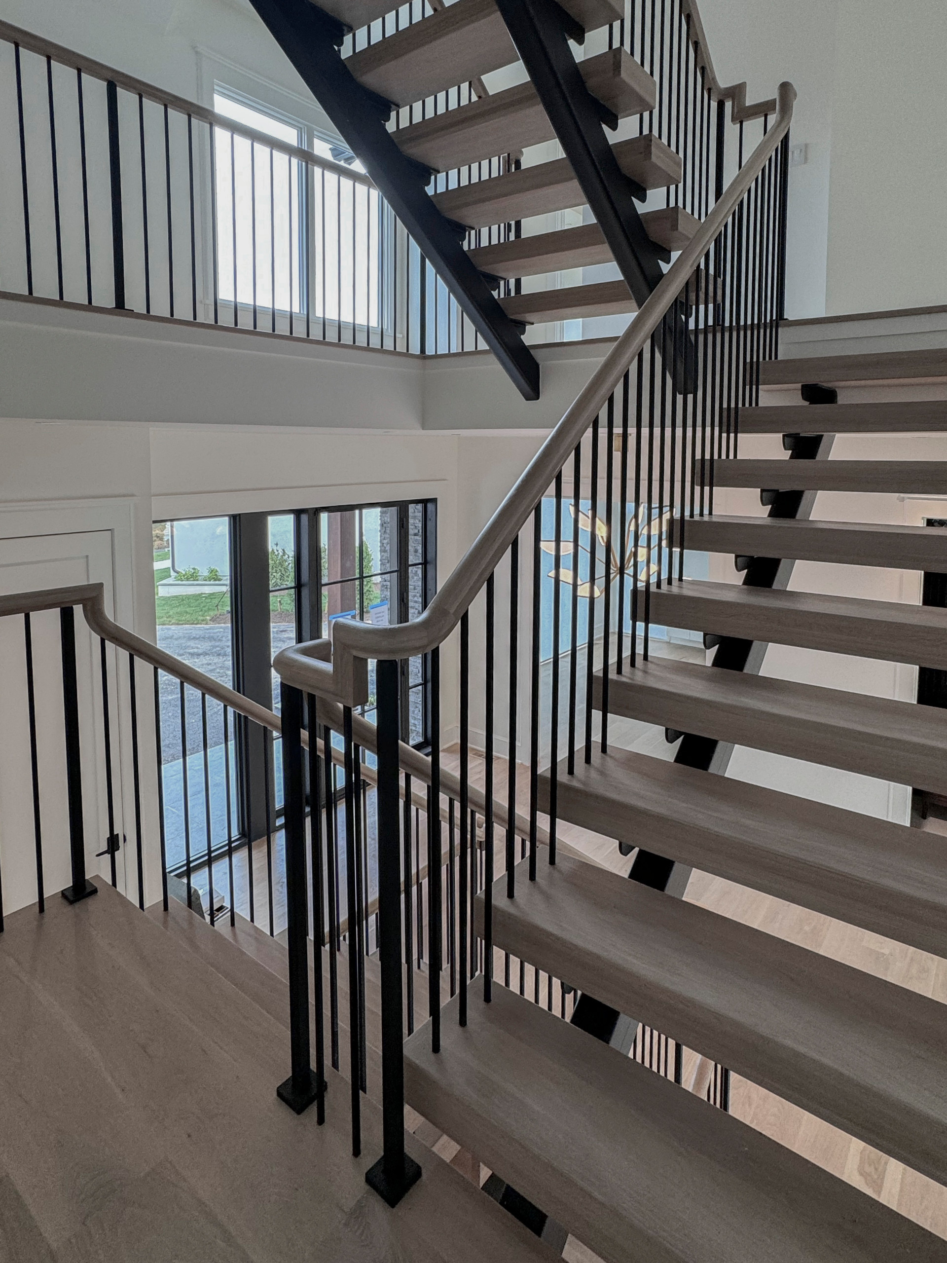 122_Modern Steel & Wood Floating Staircase, Arlington VA 22207