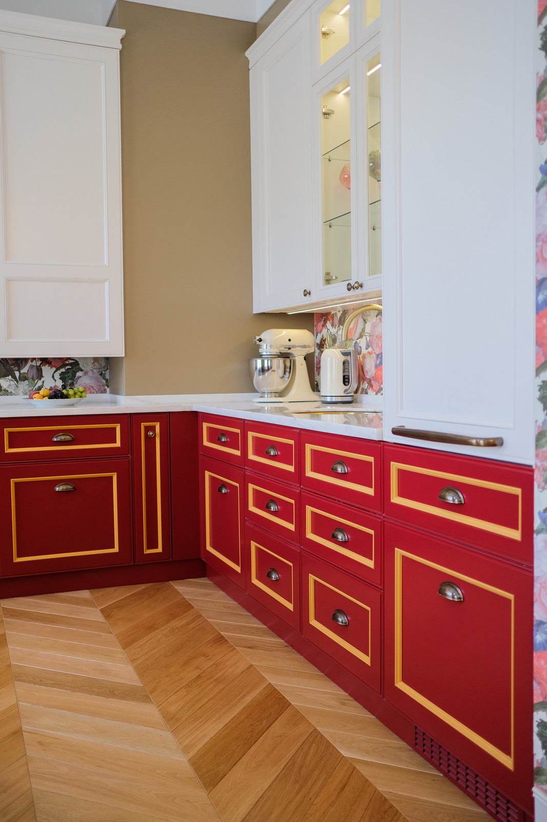 Воскрешение феникса. Кухня установлена в Казани.