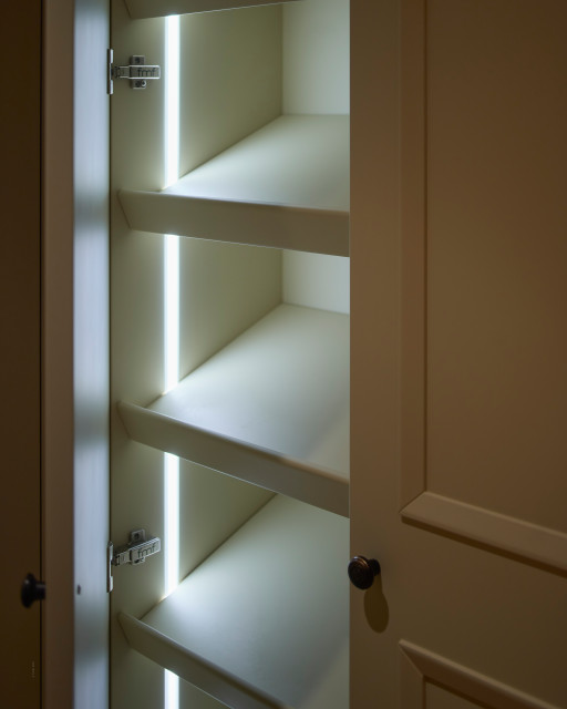 Mougins Villa classique-armoire-et-dressing