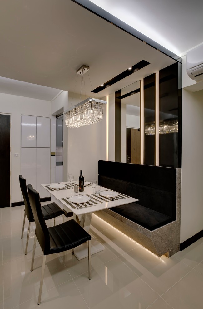 Photo of a contemporary dining room in Singapore.