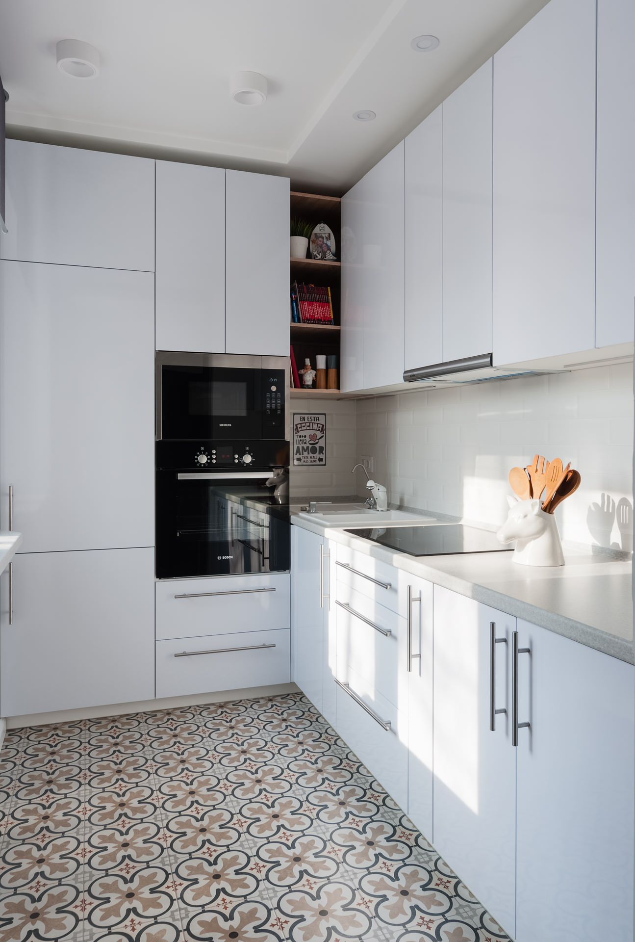 КВАРТИРА НА СНЕЖНОЙ