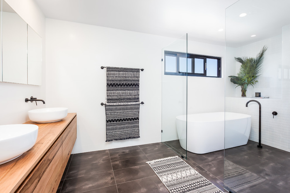 Design ideas for a small modern bathroom in Sydney.
