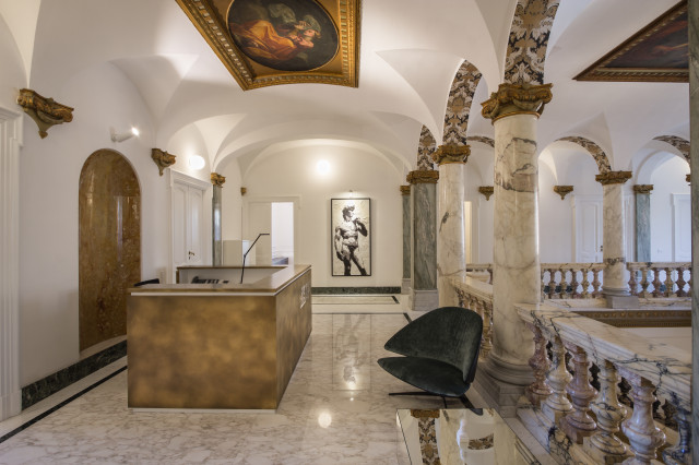 PALAZZO BERTOLONI modern