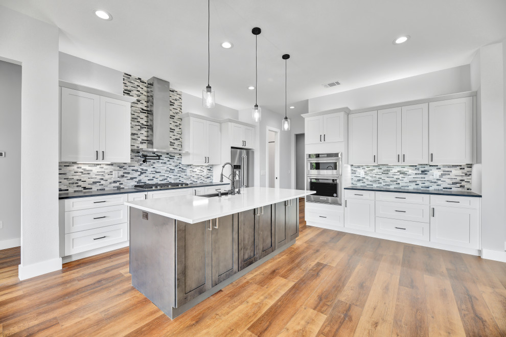 Horseshoe Bay Modern