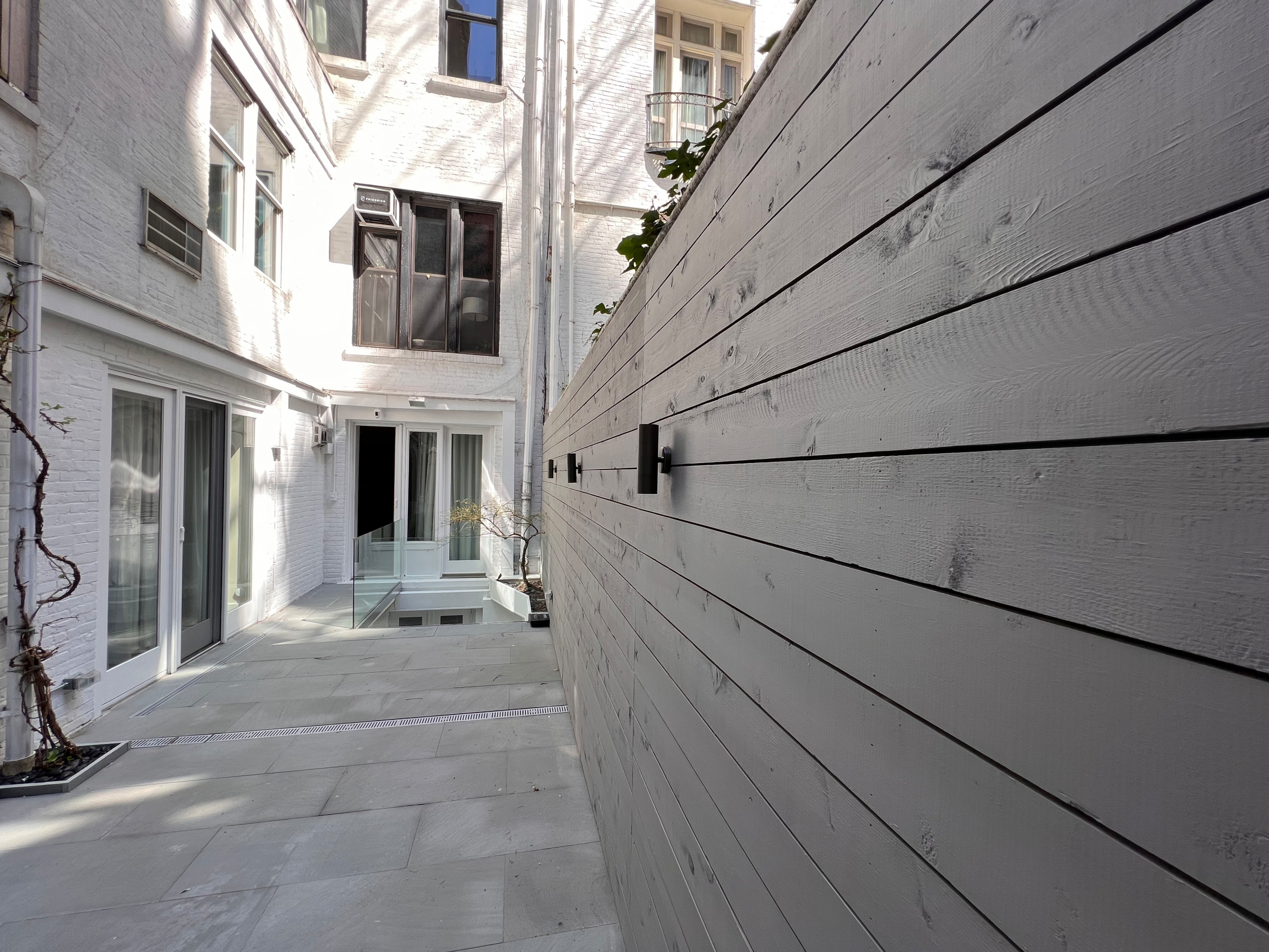 Upper East Side Condo Garden