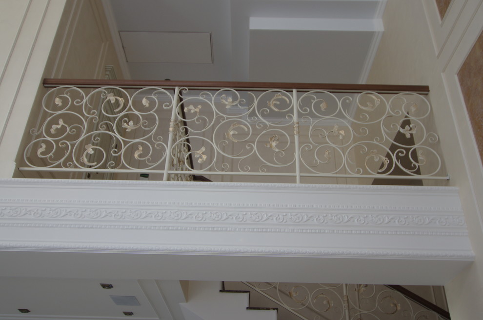 Лестницы с кованым ограждением