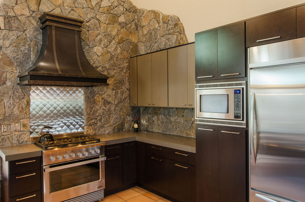 Kitchen - kitchen idea in San Francisco