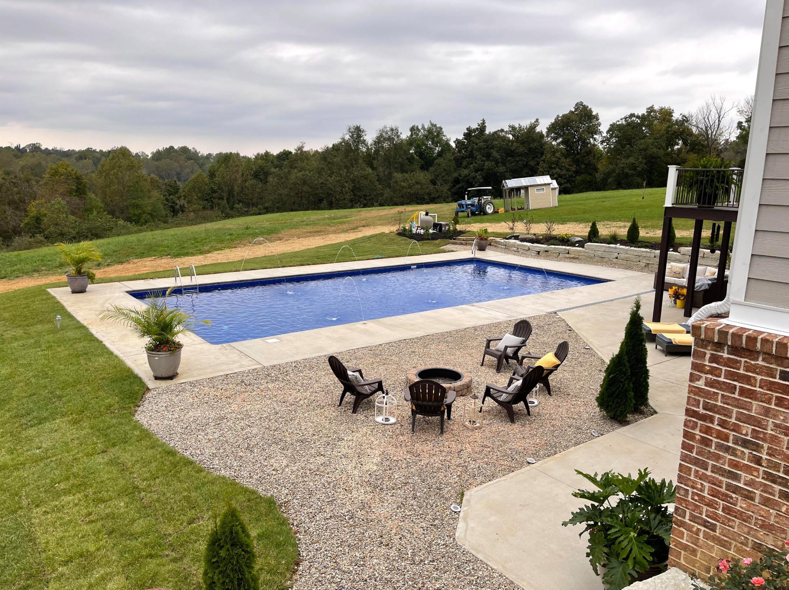 Inspiration for a pool remodel in Other