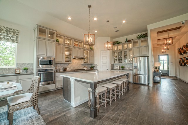 Kitchen Lighting traditional-kitchen