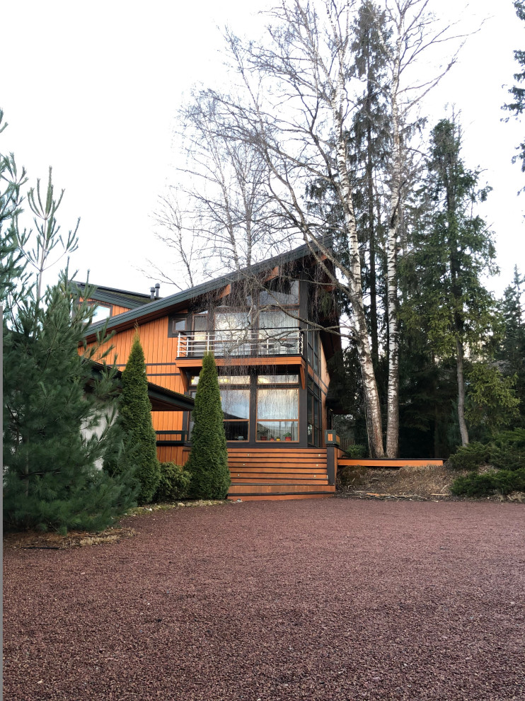 Дача в Подмосковье Pine's Color