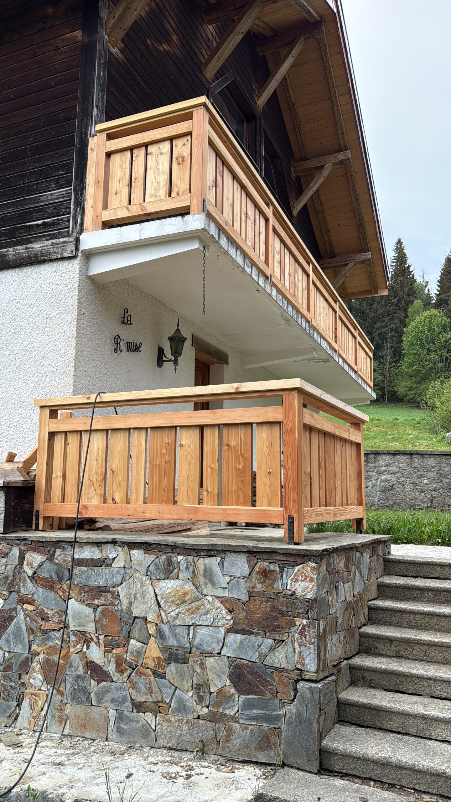 TERRASSE ET BALCON EN MELEZE D'AUTRICHE