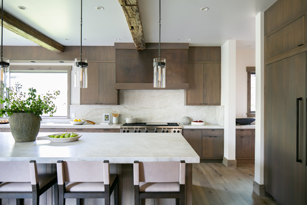 Kitchen - rustic kitchen idea in Jackson with an island