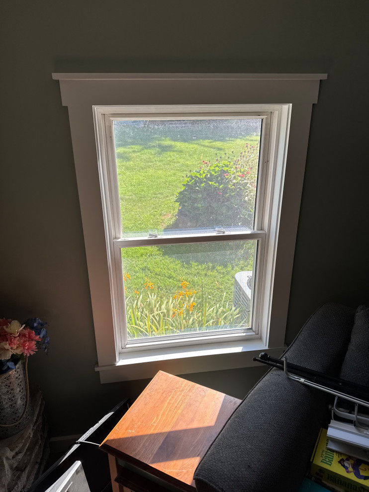 Simple craftsman style trim