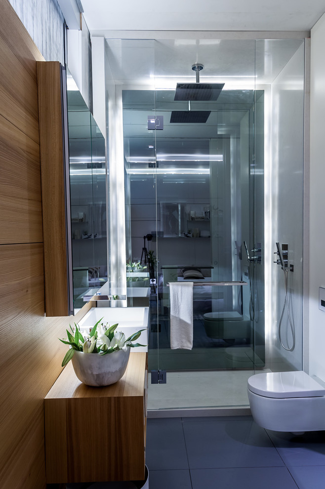 Photo of a contemporary bathroom in Vancouver.