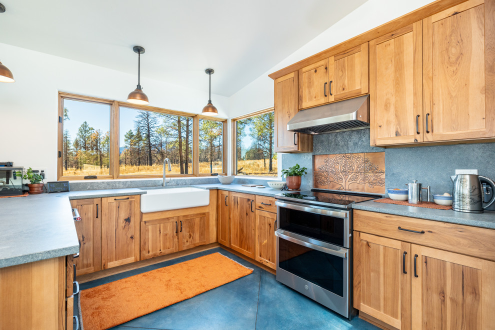 Kitchen - kitchen idea in Phoenix