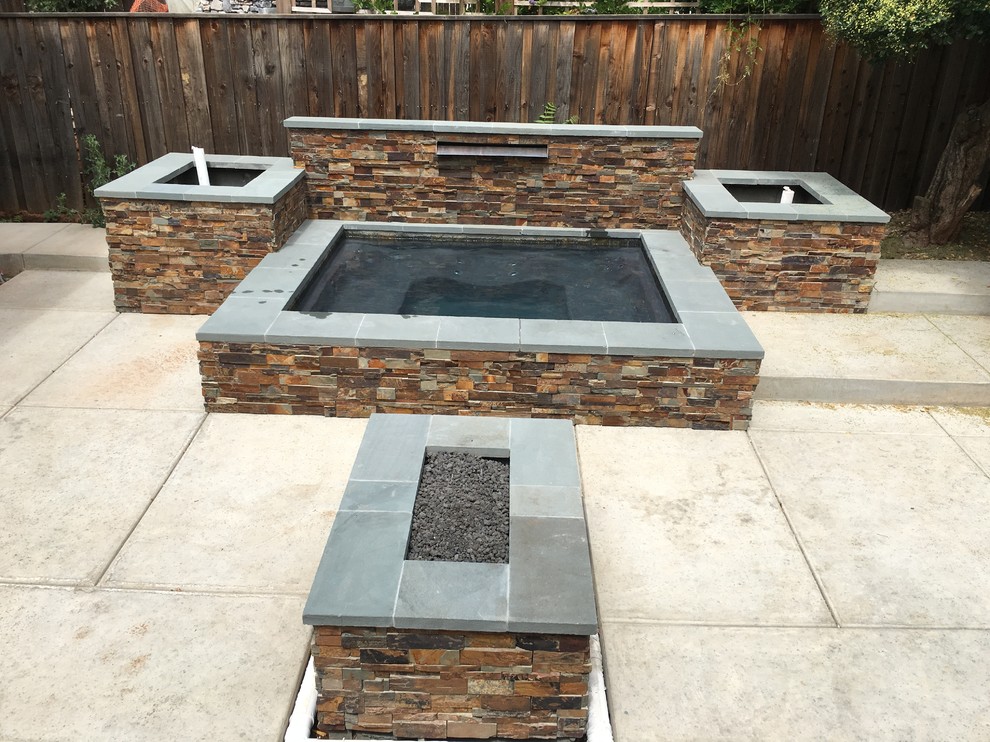 Custom spa and grill, Folsom