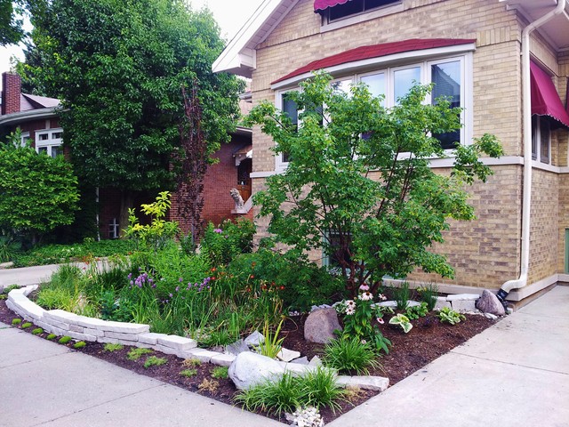 Eclectic Landscape Chicago Bean Bungalow Rain Garden eclectic-landscape
