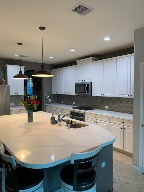 Kitchen  Quartz Countertop and Backsplash
