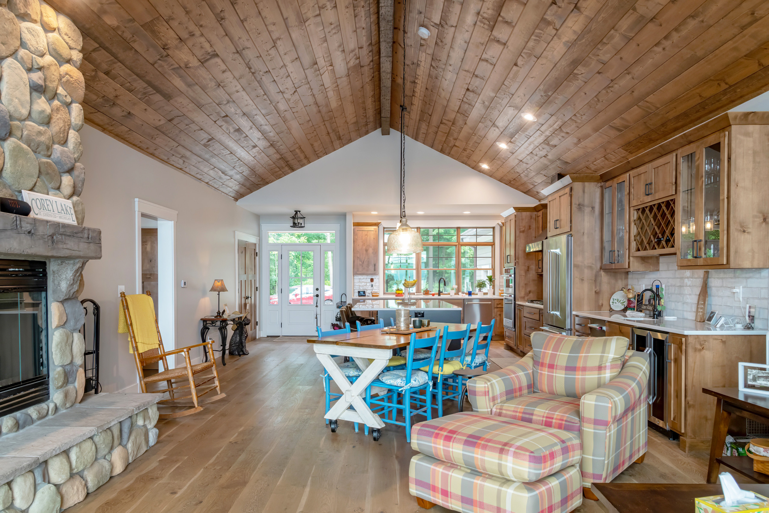 Stunning Lake House Transformation (Before & Afters)
