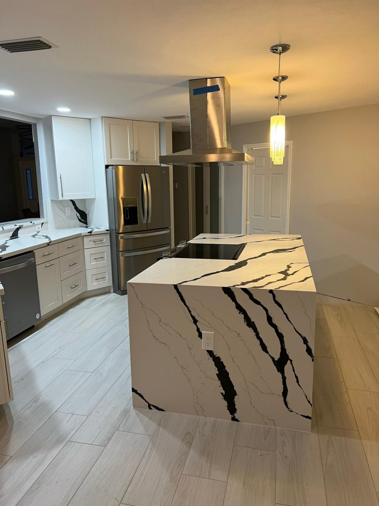 White and Grey modern kitchen