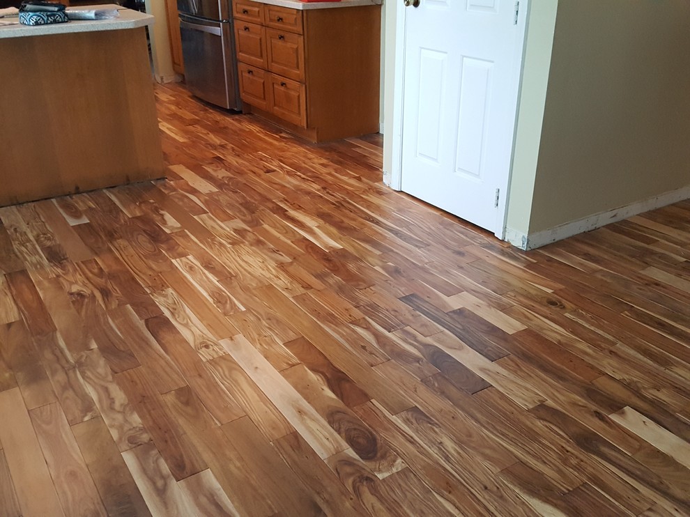 Prefinished Red Acacia 3/4×3-5/8 sellect