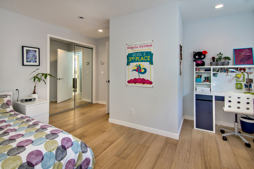 Girl Bedroom - Girl Bedroom