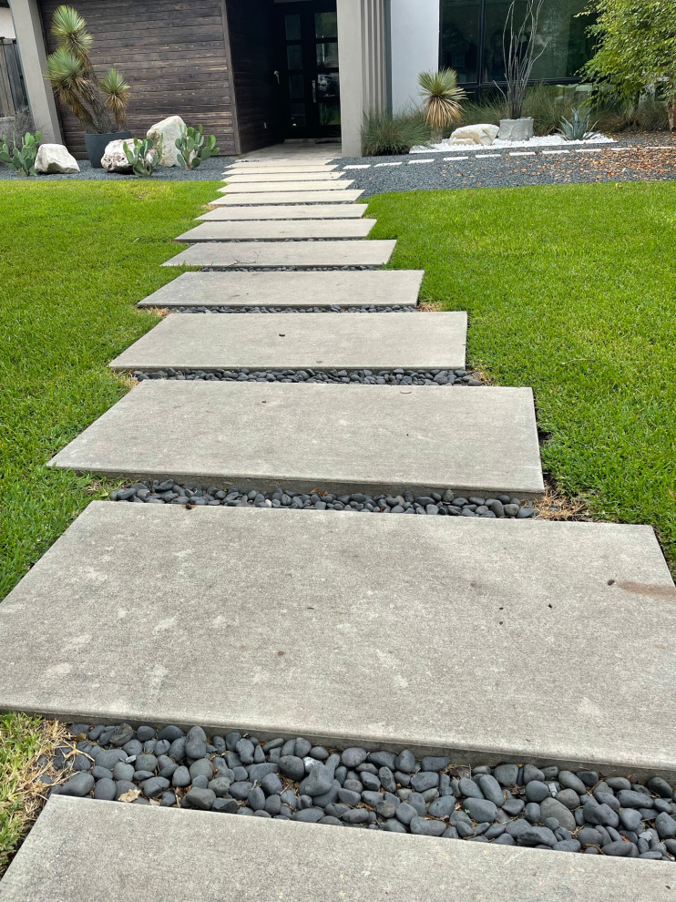 Turtle Creek Modern Landscape