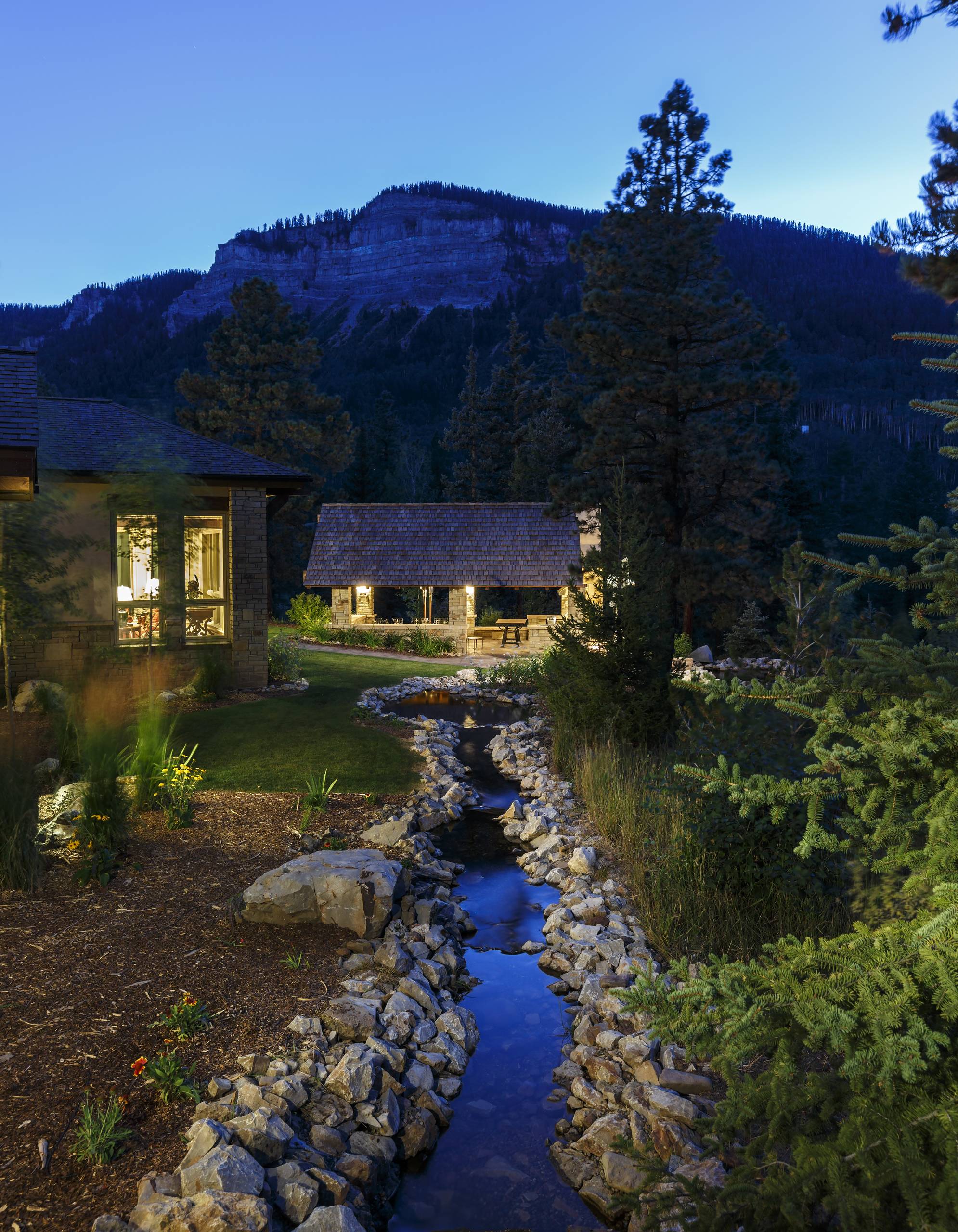 Certified Luxury Builders - Veritas Fine Homes Inc - Durango, CO - Weems Home