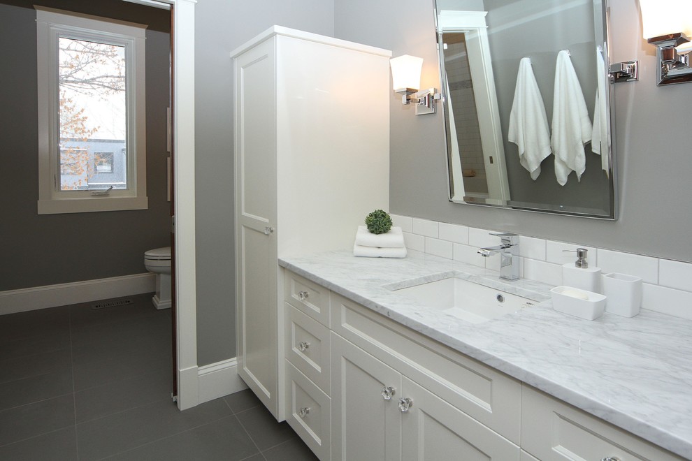 Bathroom - transitional bathroom idea in Calgary