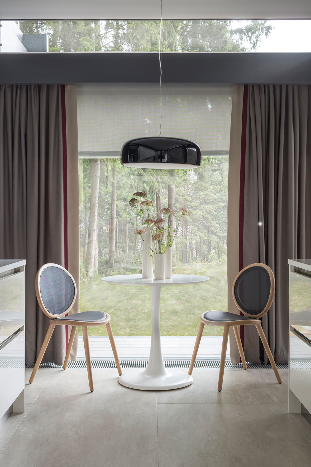 Загородный дом в КП "АРТ ЭКО" на Новой Риге